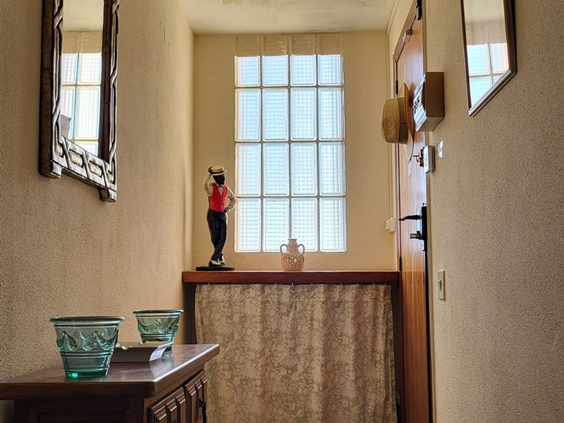 Seafront apartment with communal garden in Cambrils, Costa Dorada. Photo:  17