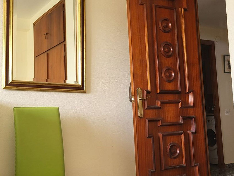 Seafront apartment with communal garden in Cambrils, Costa Dorada. Photo:  19