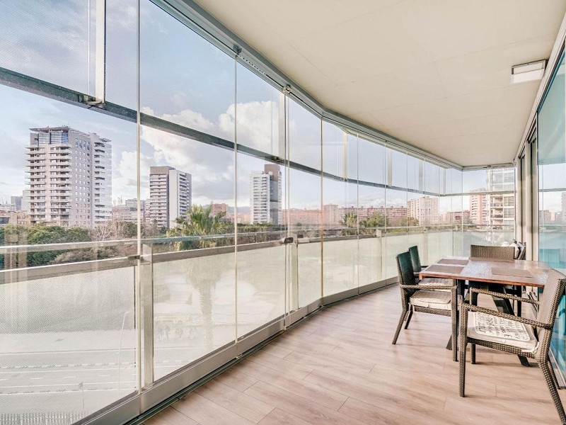 Exclusive apartment with large terrace by the sea in Diagonal Mar, Barcelona. Photo:  2