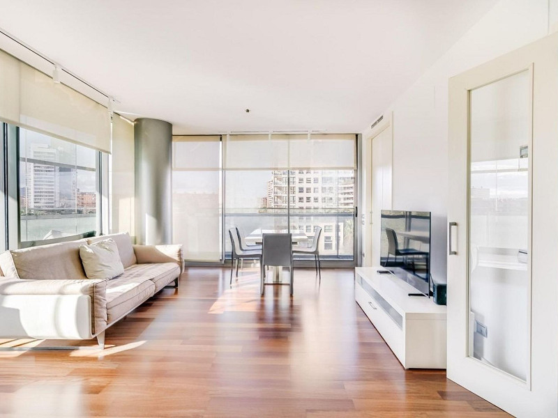 Exclusive apartment with large terrace by the sea in Diagonal Mar, Barcelona. Photo:  20