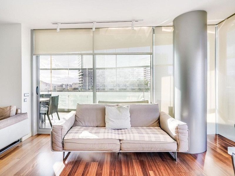 Exclusive apartment with large terrace by the sea in Diagonal Mar, Barcelona. Photo:  25