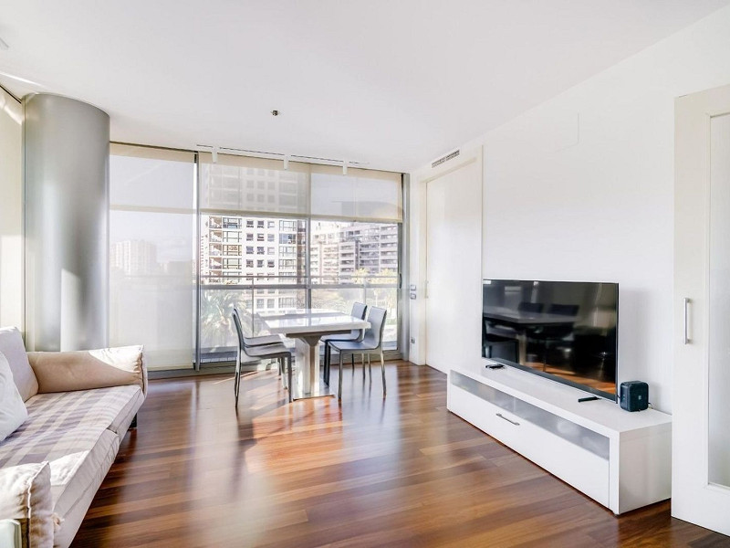 Exclusive apartment with large terrace by the sea in Diagonal Mar, Barcelona. Photo:  29