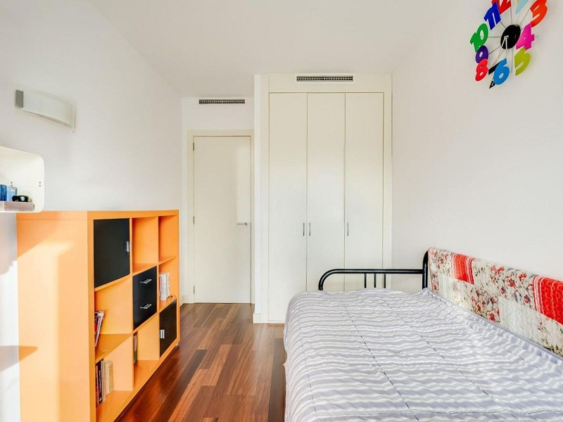 Exclusive apartment with large terrace by the sea in Diagonal Mar, Barcelona. Photo:  53