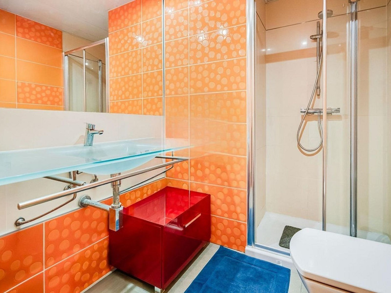 Exclusive apartment with large terrace by the sea in Diagonal Mar, Barcelona. Photo:  59