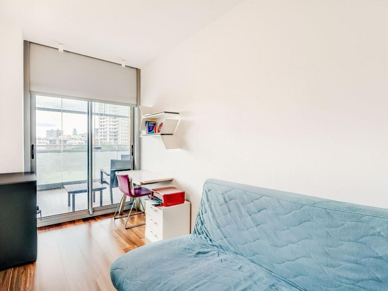 Exclusive apartment with large terrace by the sea in Diagonal Mar, Barcelona. Photo:  63
