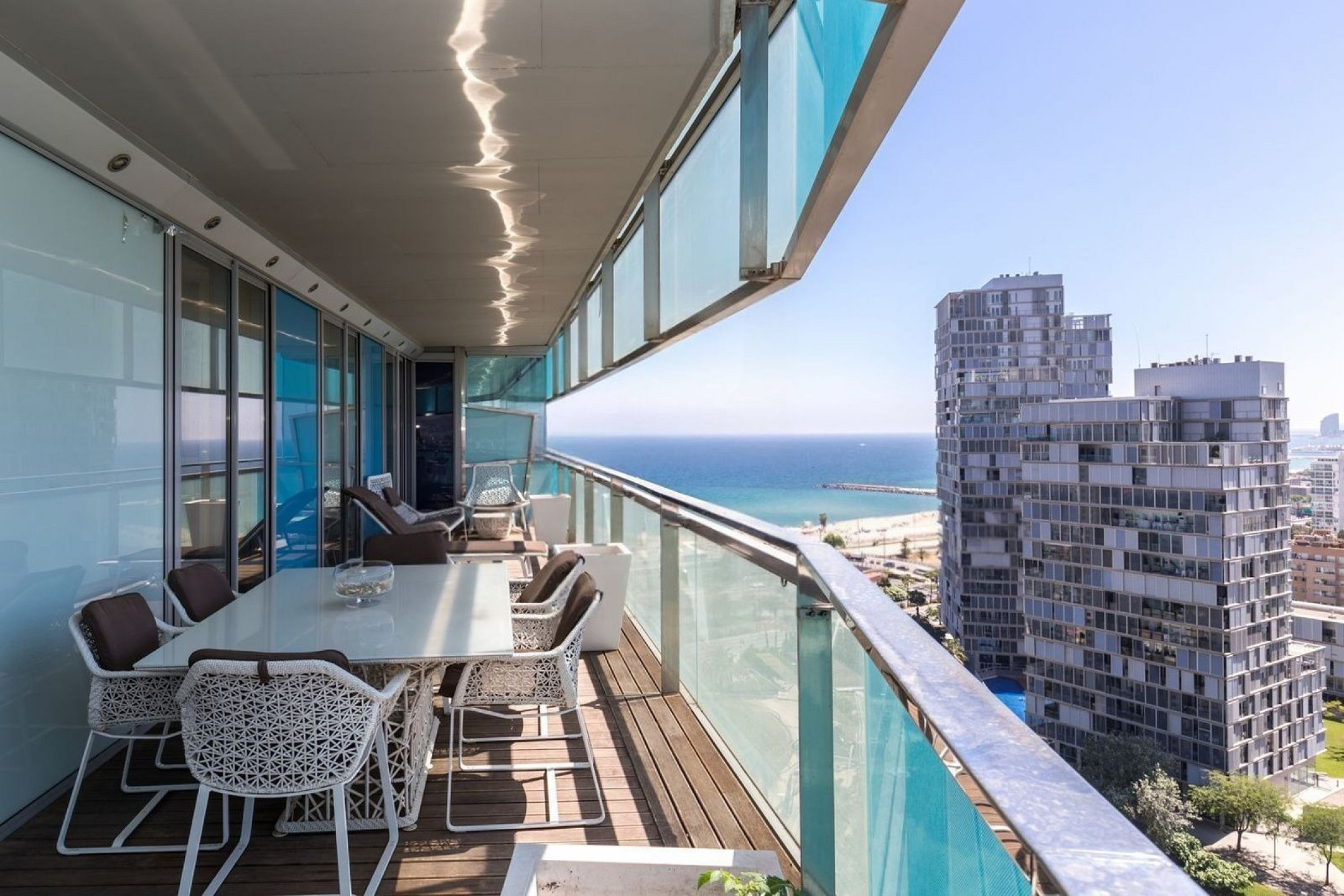 Exclusive frontline sea-view apartment in Diagonal Mar, Barcelona