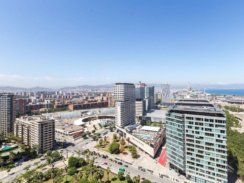 Exclusive frontline sea-view apartment in Diagonal Mar, Barcelona. Photo:  4