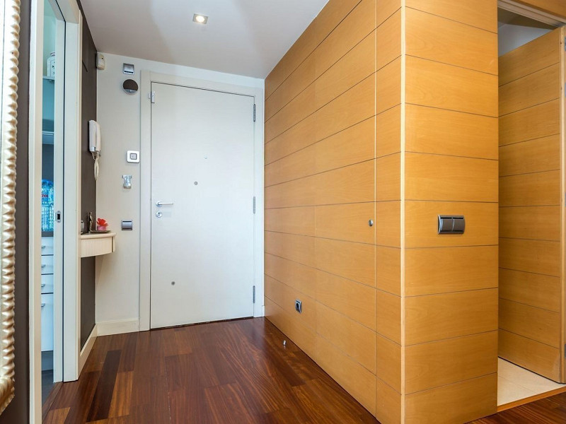 Exclusive frontline sea-view apartment in Diagonal Mar, Barcelona. Photo:  33