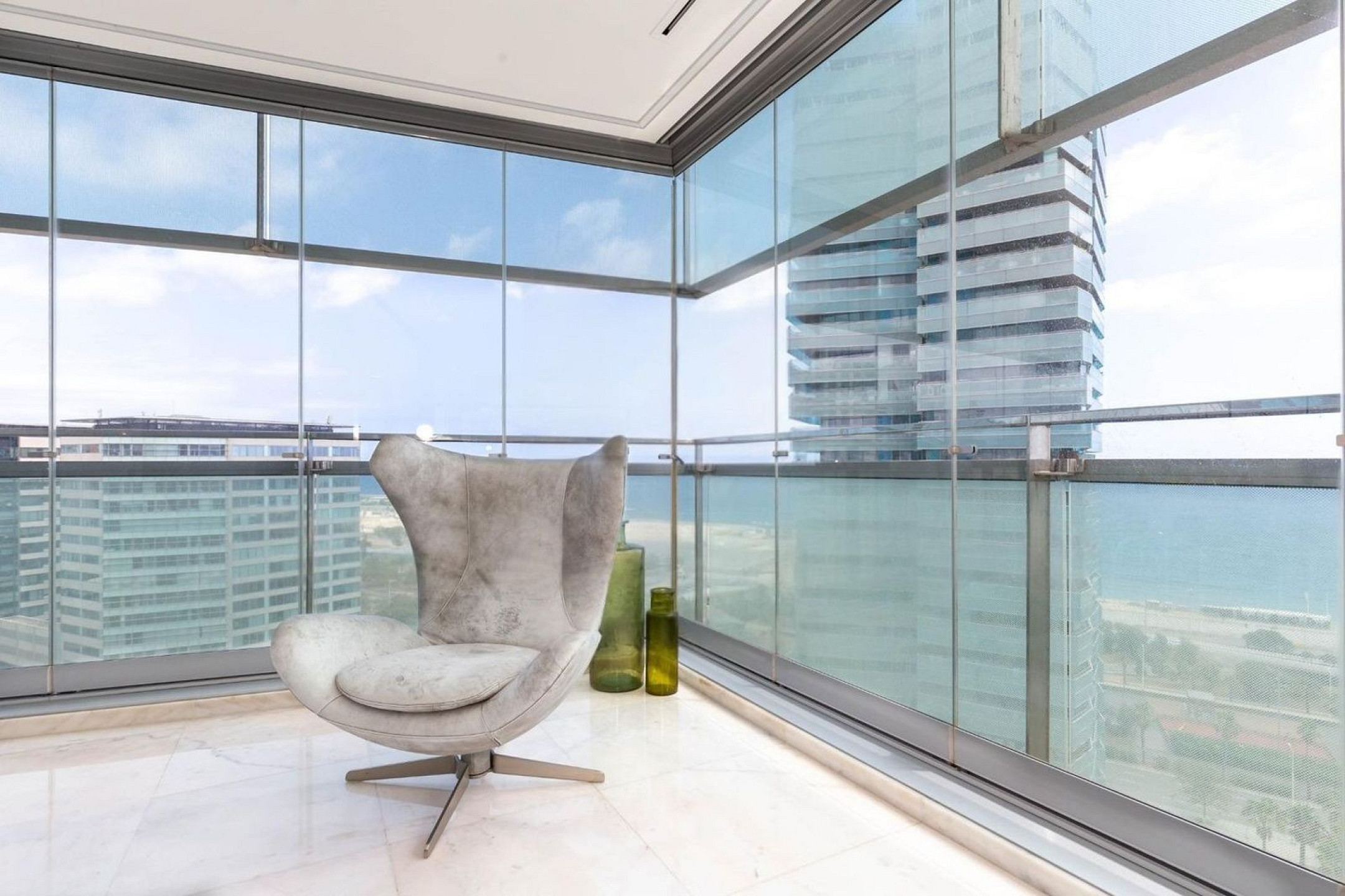 Elegant sea-view apartment in Diagonal Mar, Barcelona