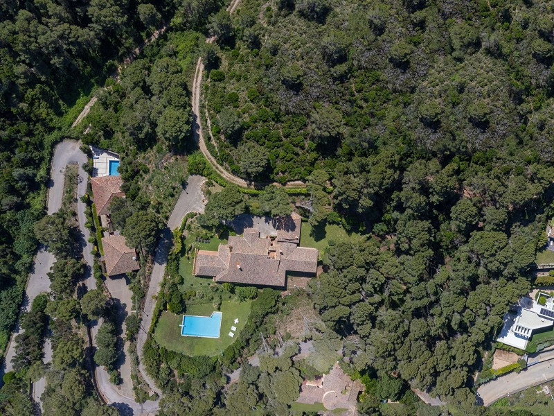 Exclusiva villa de autor en la Costa Brava con vistas al mar. Foto:  7