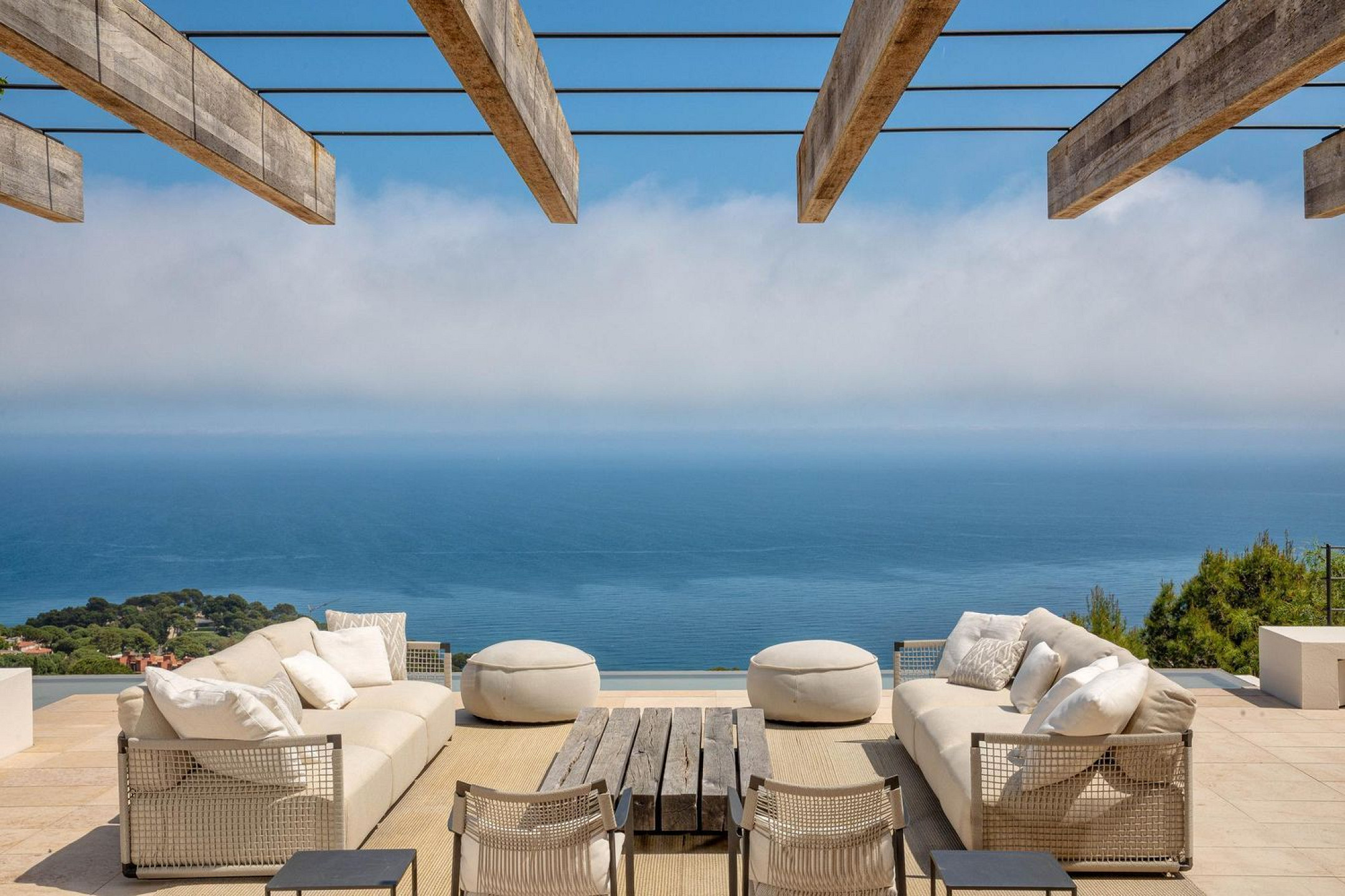 Exclusiva villa contemporánea con vistas panorámicas al mar en Begur, Costa Brava