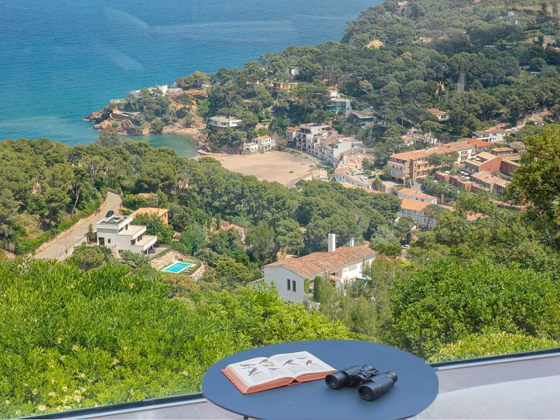 Exclusiva villa contemporánea con vistas panorámicas al mar en Begur, Costa Brava. Foto:  33