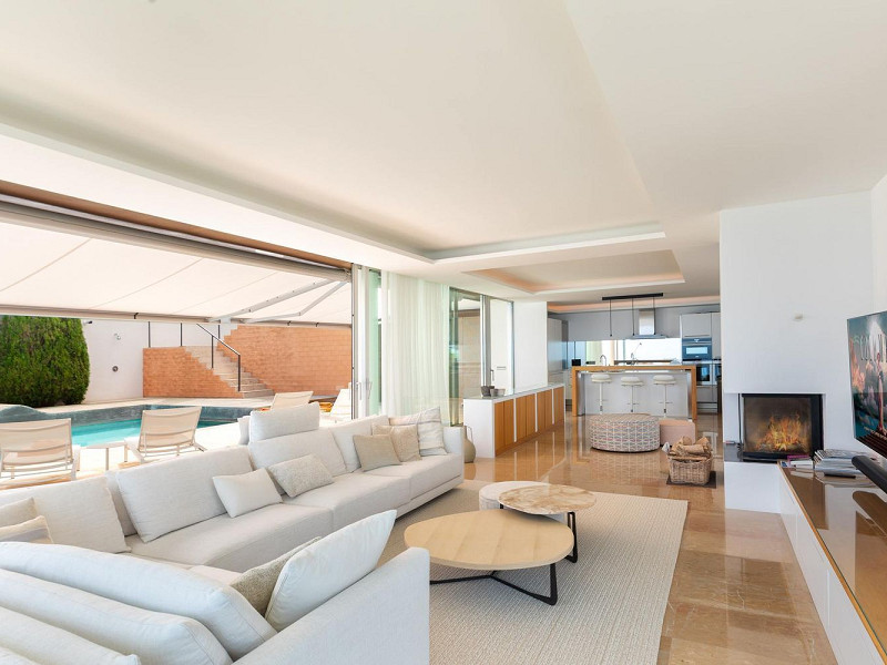 Exclusiva villa contemporánea con vistas panorámicas al mar en Begur, Costa Brava. Foto:  36