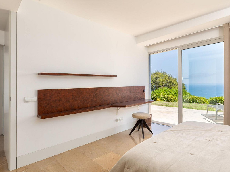 Exclusiva villa contemporánea con vistas panorámicas al mar en Begur, Costa Brava. Foto:  74