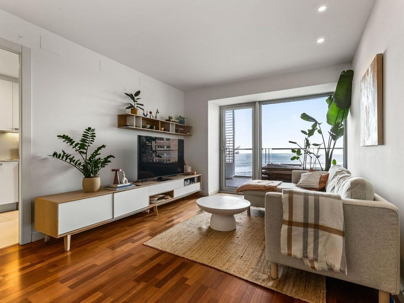 Modern and bright apartment with terrace in Diagonal Mar, Barcelona. Photo:  8