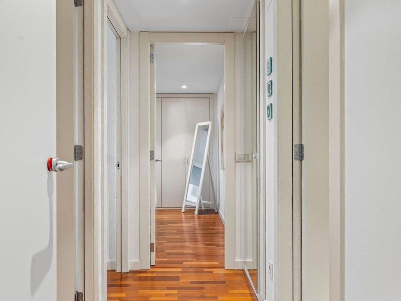 Modern and bright apartment with terrace in Diagonal Mar, Barcelona. Photo:  14