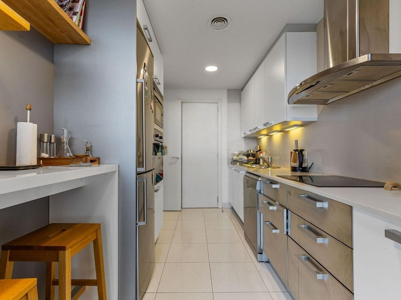 Modern and bright apartment with terrace in Diagonal Mar, Barcelona. Photo:  19