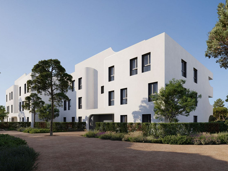 Exclusive 2-Bedroom Ground Floor Apartment with Private Terrace. Photo:  16