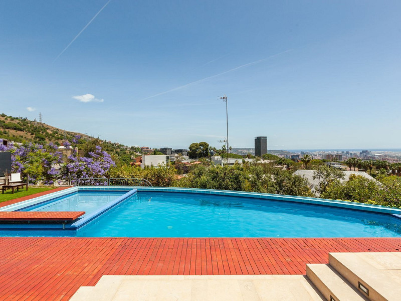 Авторская вилла с двумя бассейнами в Esplugues de Llobregat, Барселона. Фото:  6