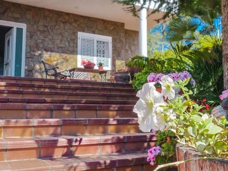 Дом в районе Bruguers, Gava, Барселона. Фото:  32