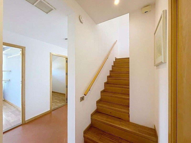 Дом в Cabrils, Барселона. Фото:  25
