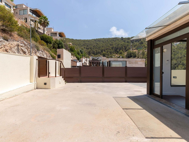 House in Sitges, Barcelona. Photo:  43