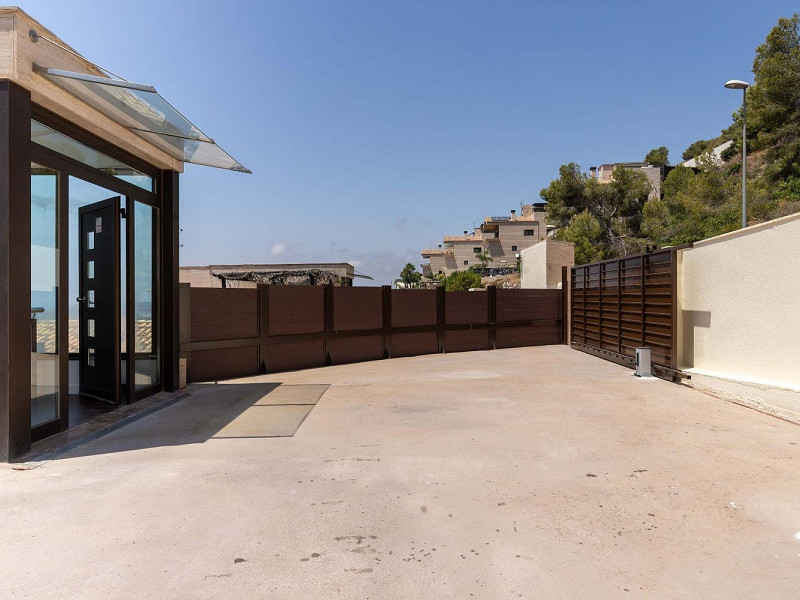 House in Sitges, Barcelona. Photo:  45