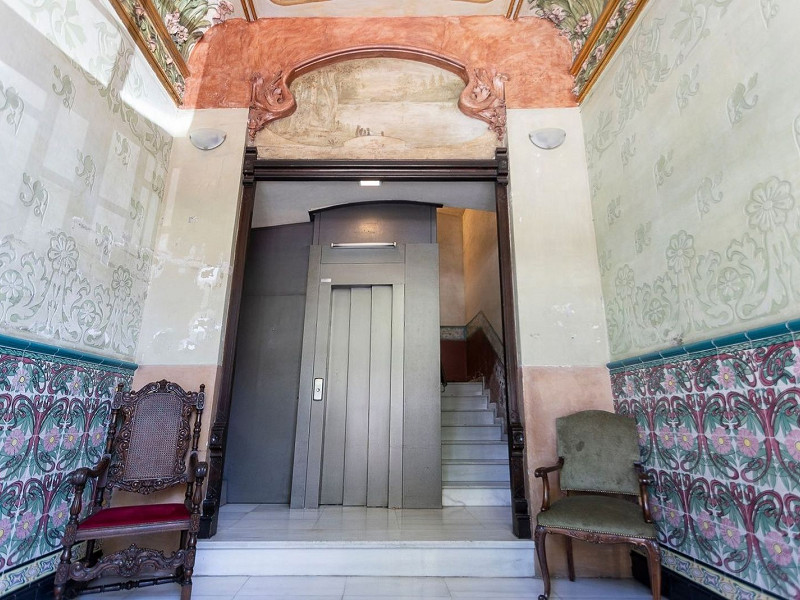 Квартира после ремонта с террасой в Quadrat d’Or, Барселона. Фото:  25