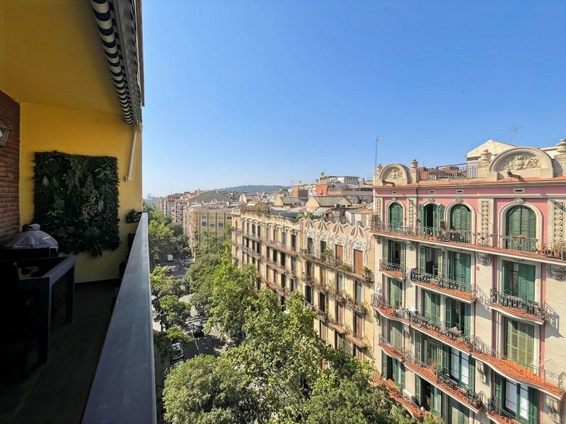 Отремонтированная квартира на последнем этаже с террасой напротив Mercat del Ninot – Eixample Esquerra. Фото:  22