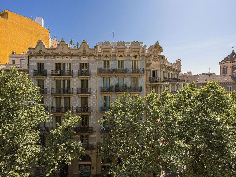 Квартира с балконом и лифтом на Enric Granados, Eixample. Фото:  12