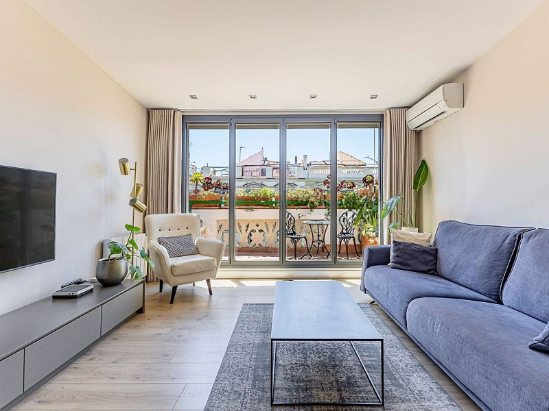 Реновированный пентхаус с собственной террасой в Eixample Esquerra. Фото:  4