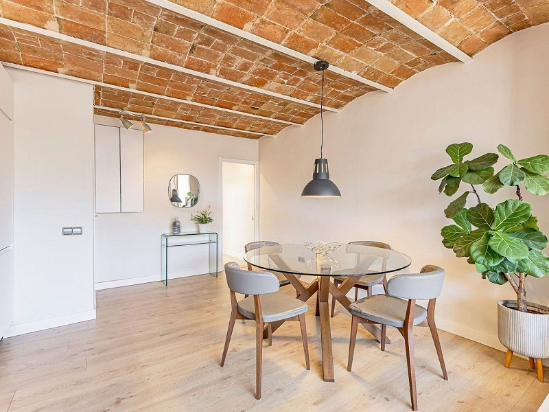 Реновированный пентхаус с собственной террасой в Eixample Esquerra. Фото:  10