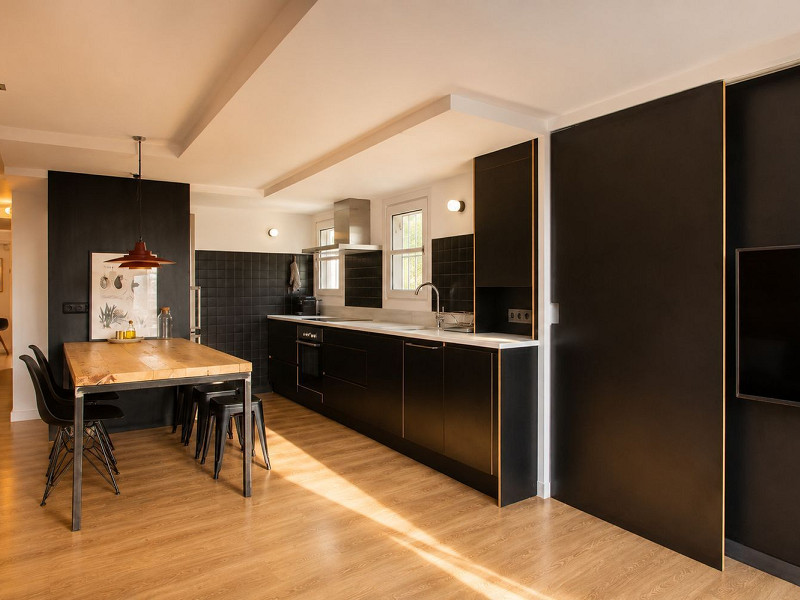 Отремонтированный пентхаус с террасой 35 м² и видом на Монжуик – Gòtic. Фото:  7