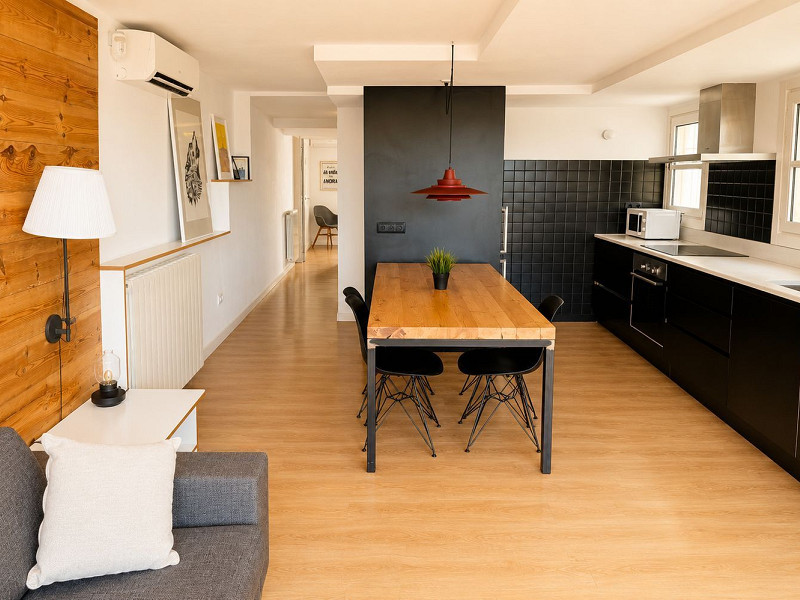 Отремонтированный пентхаус с террасой 35 м² и видом на Монжуик – Gòtic. Фото:  8