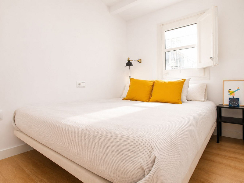 Отремонтированный пентхаус с террасой 35 м² и видом на Монжуик – Gòtic. Фото:  16