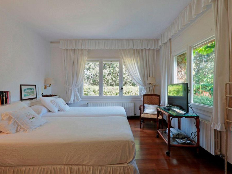 Cozy villa with panoramic sea views in Llafranc on the Costa Brava. Photo:  14