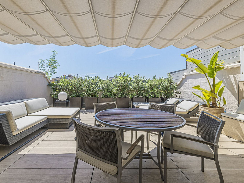 Duplex Penthouse with Expansive Terraces in Sant Gervasi-Galvany, Barcelona. Photo:  2