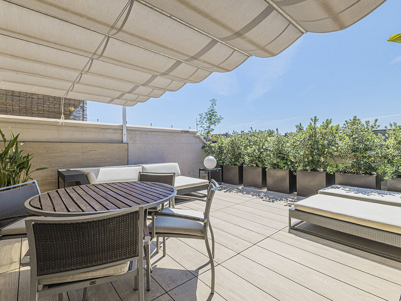 Duplex Penthouse with Expansive Terraces in Sant Gervasi-Galvany, Barcelona. Photo:  3