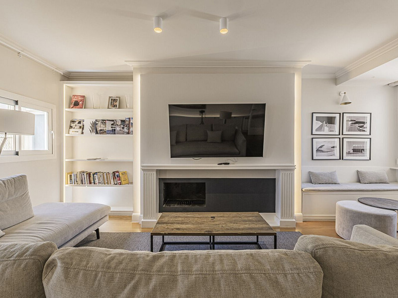 Duplex Penthouse with Expansive Terraces in Sant Gervasi-Galvany, Barcelona. Photo:  9
