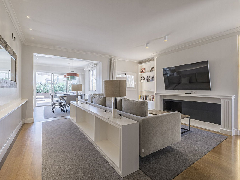 Duplex Penthouse with Expansive Terraces in Sant Gervasi-Galvany, Barcelona. Photo:  11