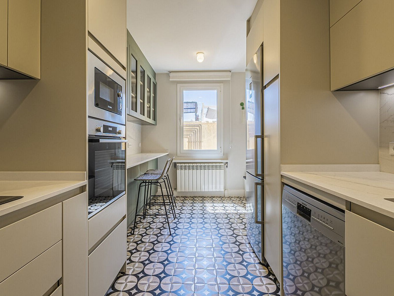 Duplex Penthouse with Expansive Terraces in Sant Gervasi-Galvany, Barcelona. Photo:  17