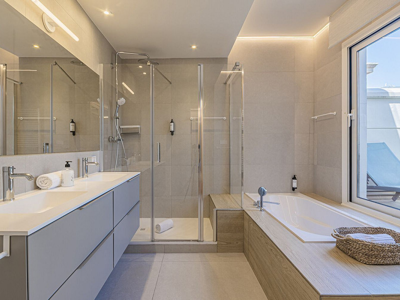 Duplex Penthouse with Expansive Terraces in Sant Gervasi-Galvany, Barcelona. Photo:  35