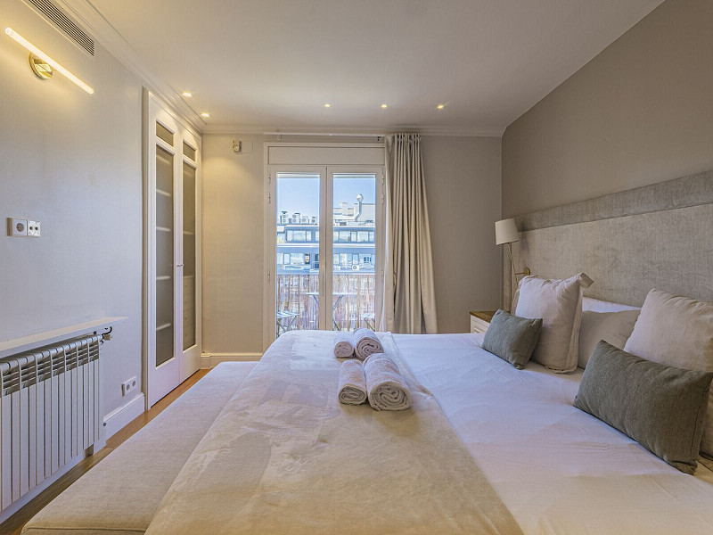 Duplex Penthouse with Expansive Terraces in Sant Gervasi-Galvany, Barcelona. Photo:  54