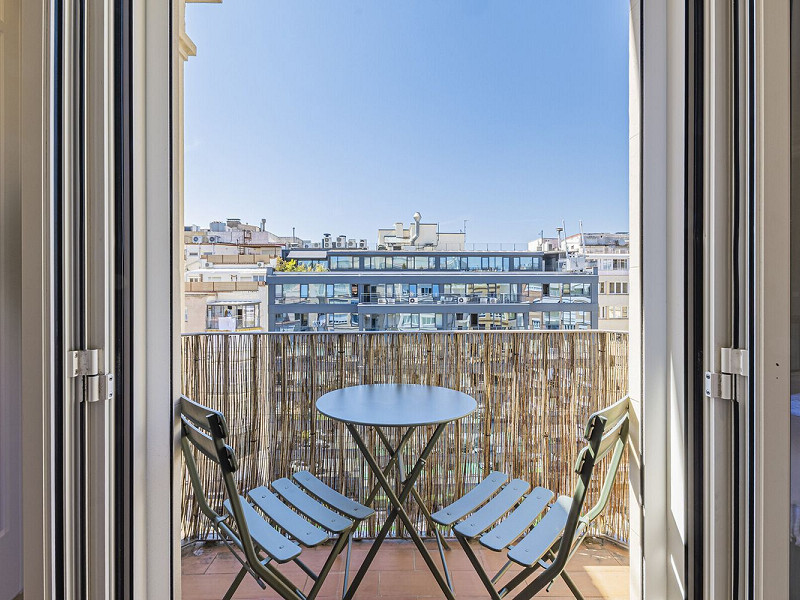 Duplex Penthouse with Expansive Terraces in Sant Gervasi-Galvany, Barcelona. Photo:  55