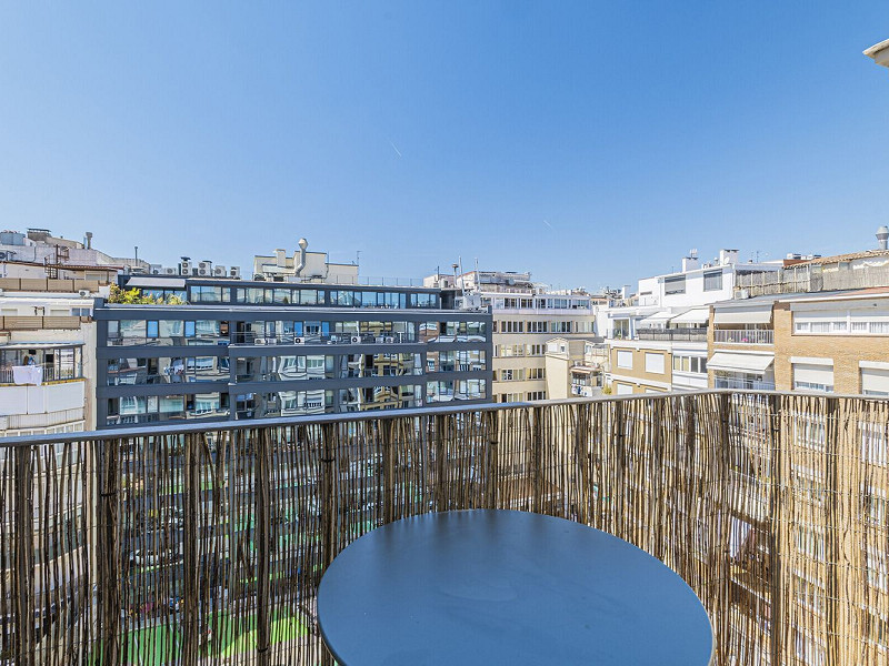 Duplex Penthouse with Expansive Terraces in Sant Gervasi-Galvany, Barcelona. Photo:  56