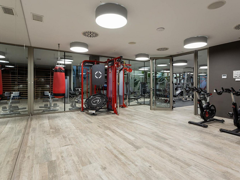 Exclusive Renovated Apartment with Terraces and Sea Views in Pedralbes, Barcelona. Photo:  7