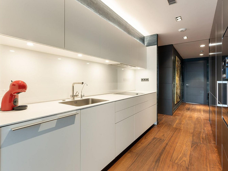 Exclusive Renovated Apartment with Terraces and Sea Views in Pedralbes, Barcelona. Photo:  17
