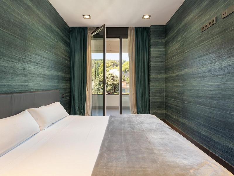 Exclusive Renovated Apartment with Terraces and Sea Views in Pedralbes, Barcelona. Photo:  27