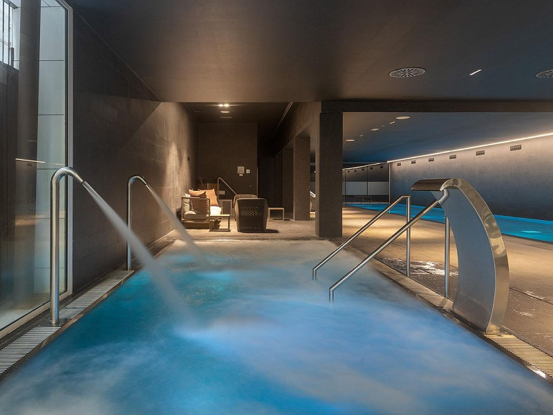 Exclusive Renovated Apartment with Terraces and Sea Views in Pedralbes, Barcelona. Photo:  50