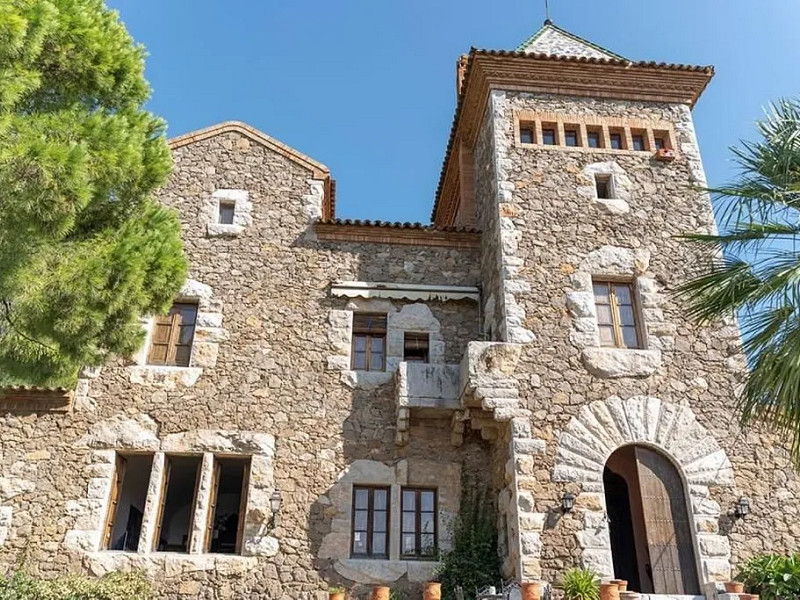 Modernist house in Castelldefels. Photo:  2